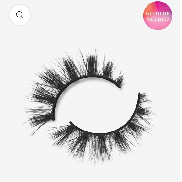 Lilly lashes
GoGetter
SELF-ADHESIVE
Semi-Bold Volume + Short Length - Picture 3 of 6